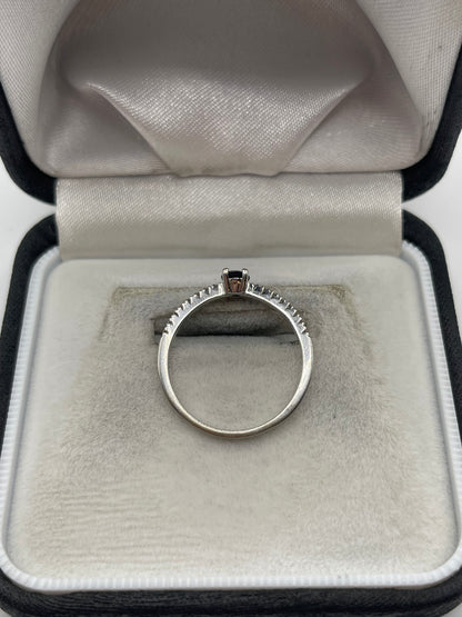 18ct white gold sapphire and diamond ring