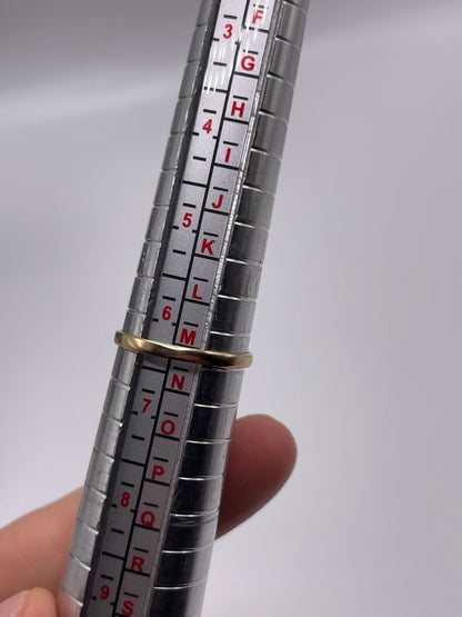 9ct gold emerald and diamond ring