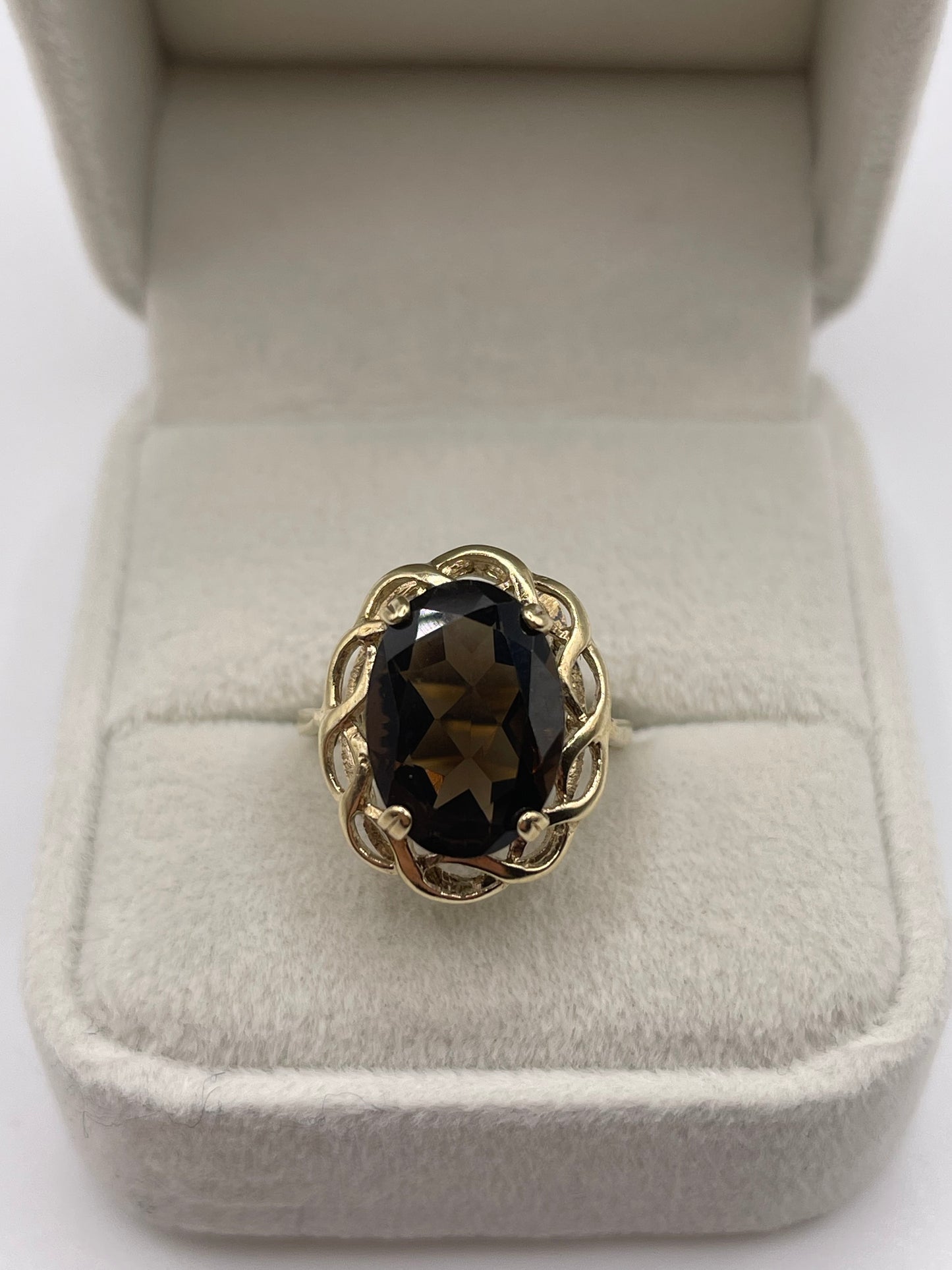 9ct gold Smokey quartz ring