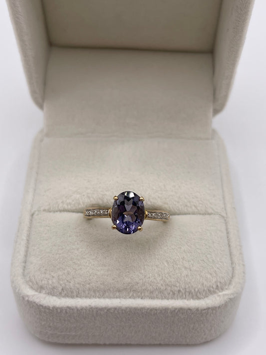 9ct gold iolite and diamond ring