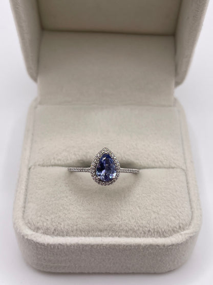 9ct white gold tanzanite and diamond ring
