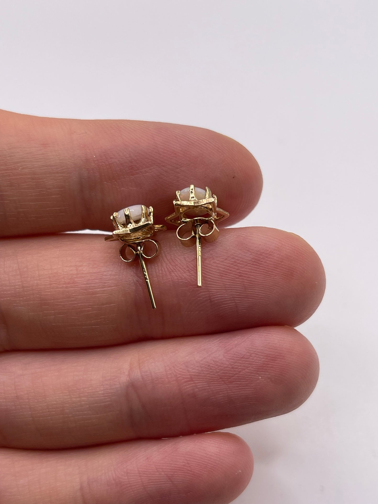 9ct gold opal earrings