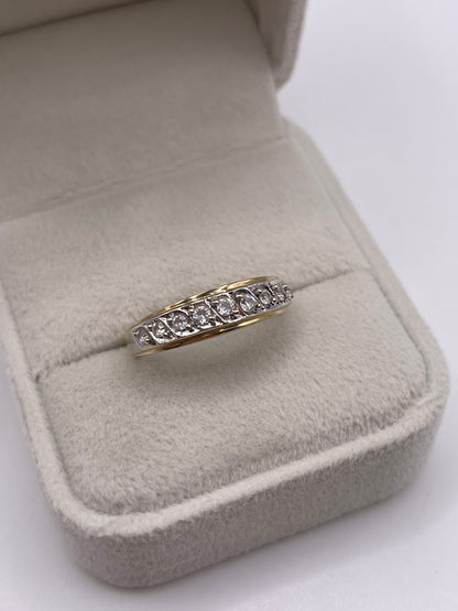 9ct gold cz ring