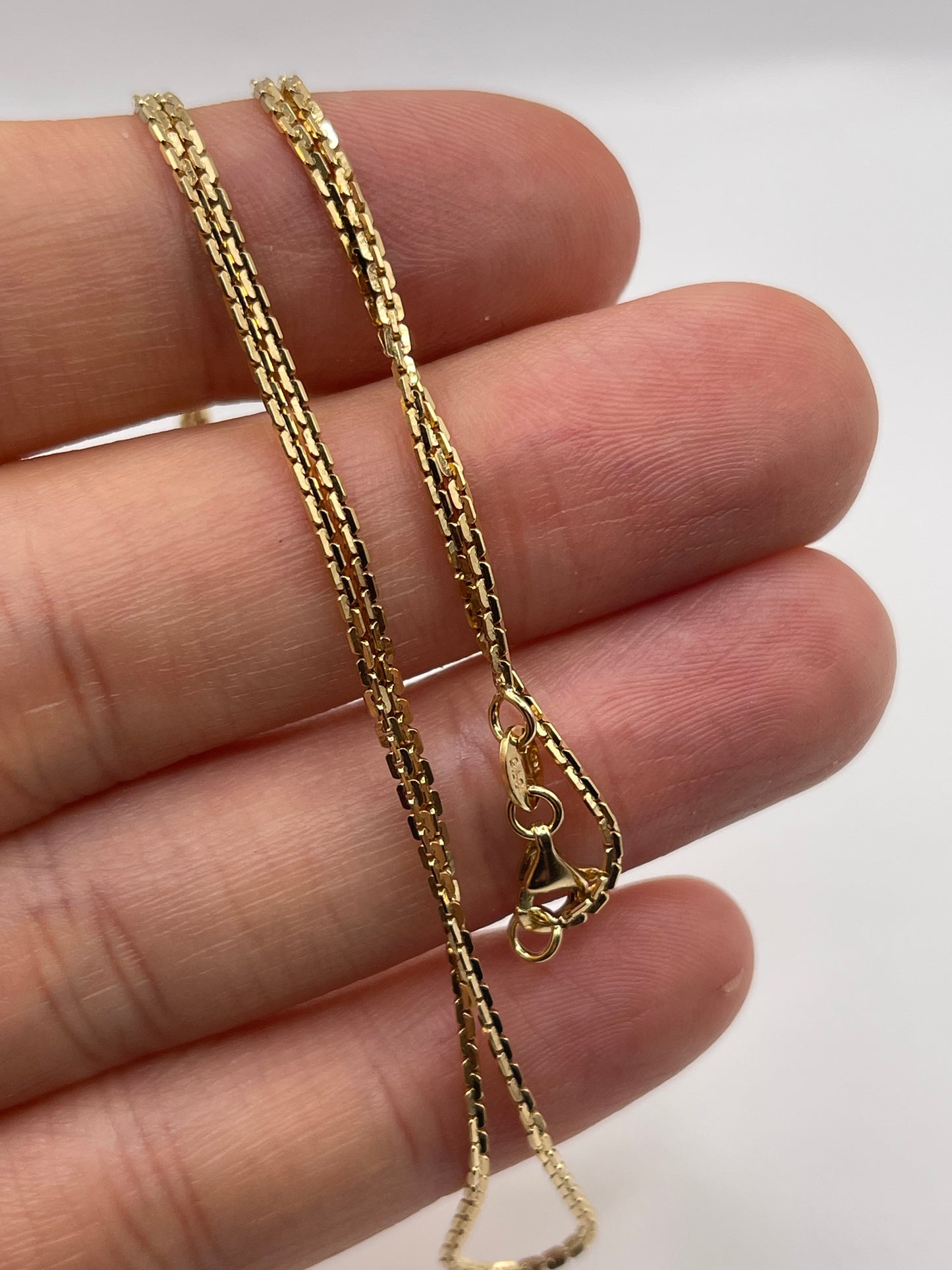 9ct gold chain 337