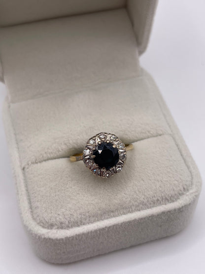 18ct gold sapphire and diamond ring