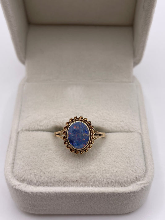 9ct gold opal doublet ring