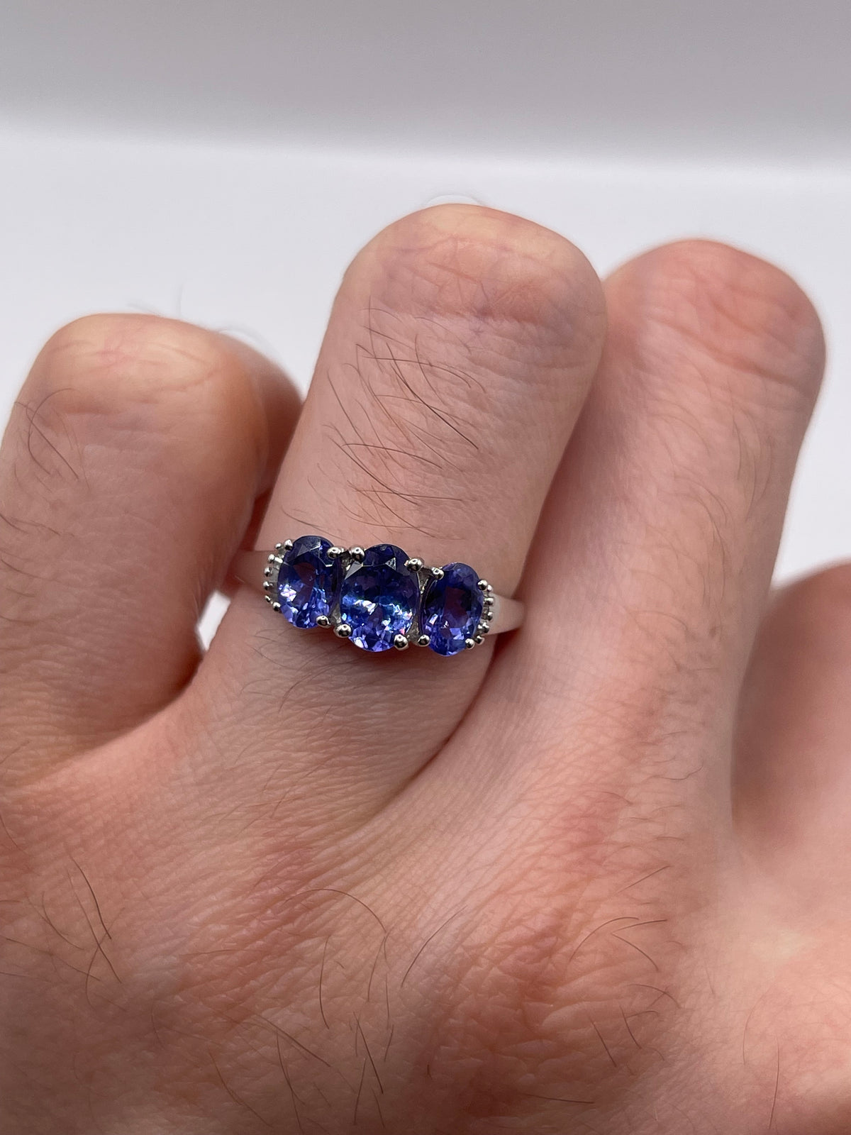 9ct white gold tanzanite and diamond ring