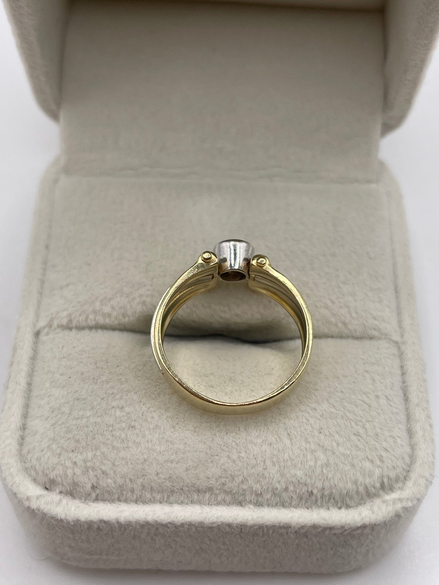 14ct two tone gold diamond ring