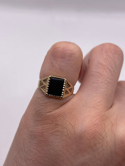 9ct gold onyx signet ring
