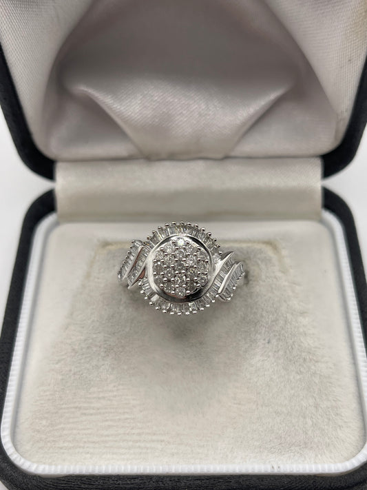 9ct white gold diamond cluster ring
