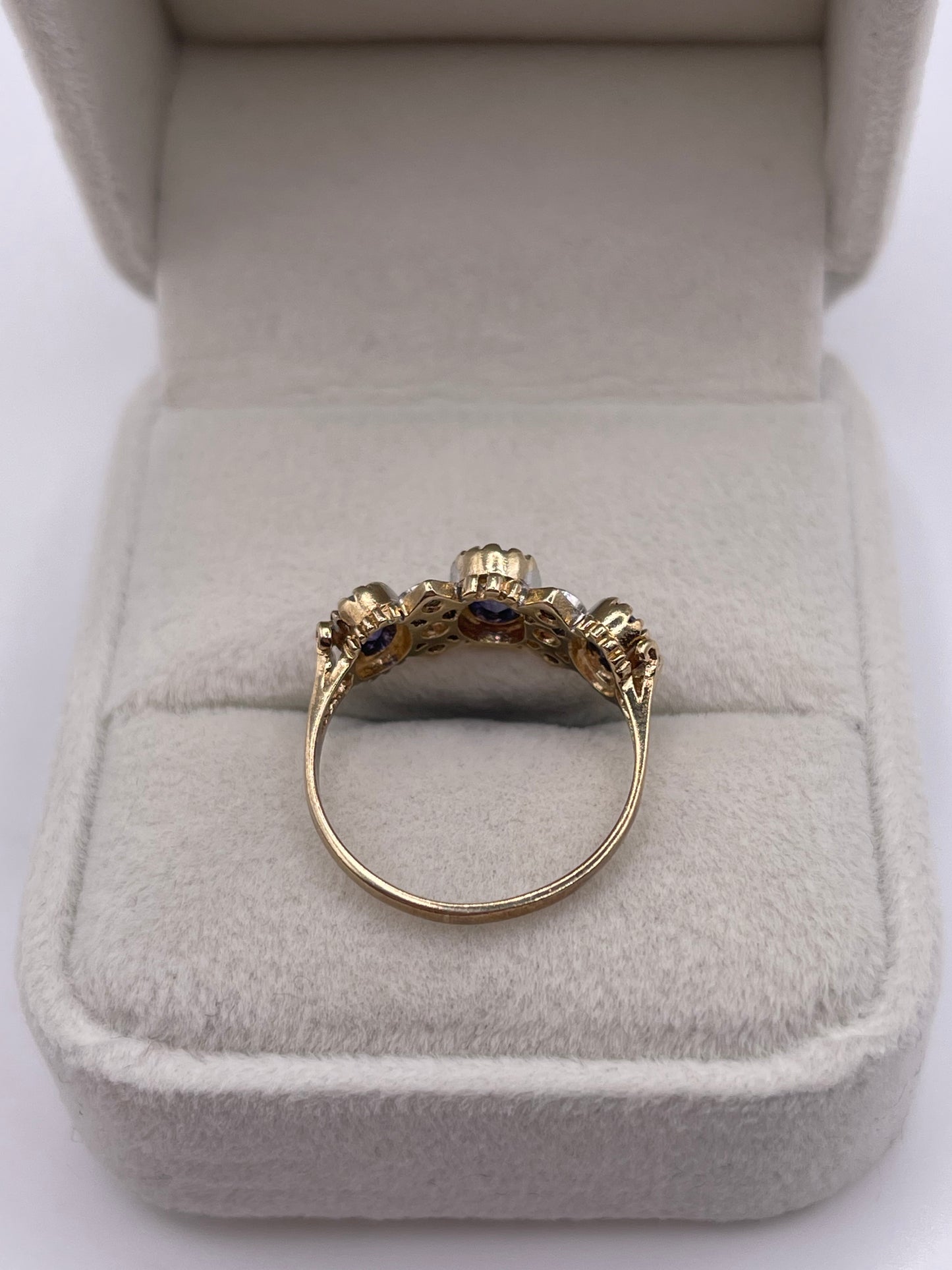 9ct gold iolite and diamond ring