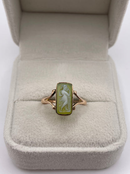 Antique 9ct rose gold cameo ring