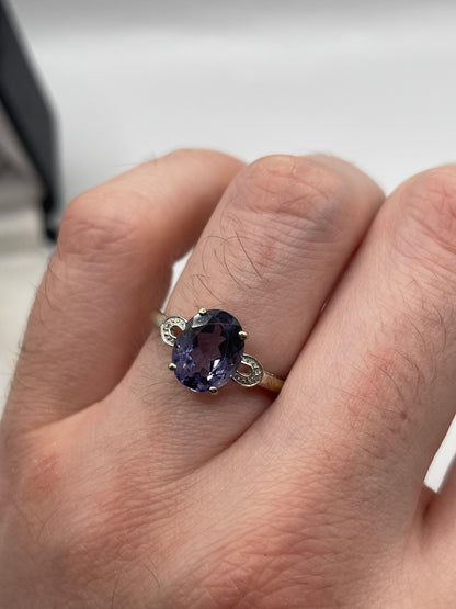 9ct white gold blueberry quartz and diamond ring