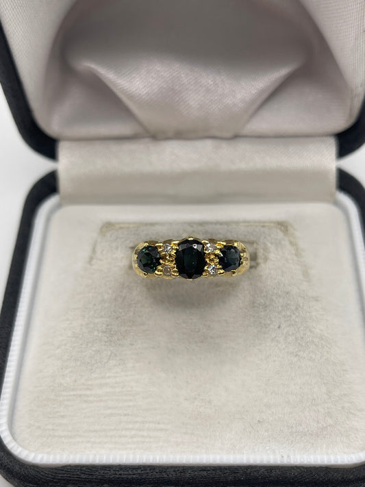 18ct gold sapphire and diamond ring