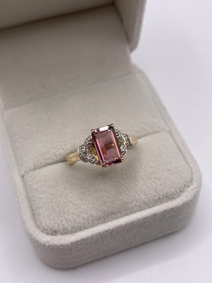 9ct gold tourmaline and diamond ring