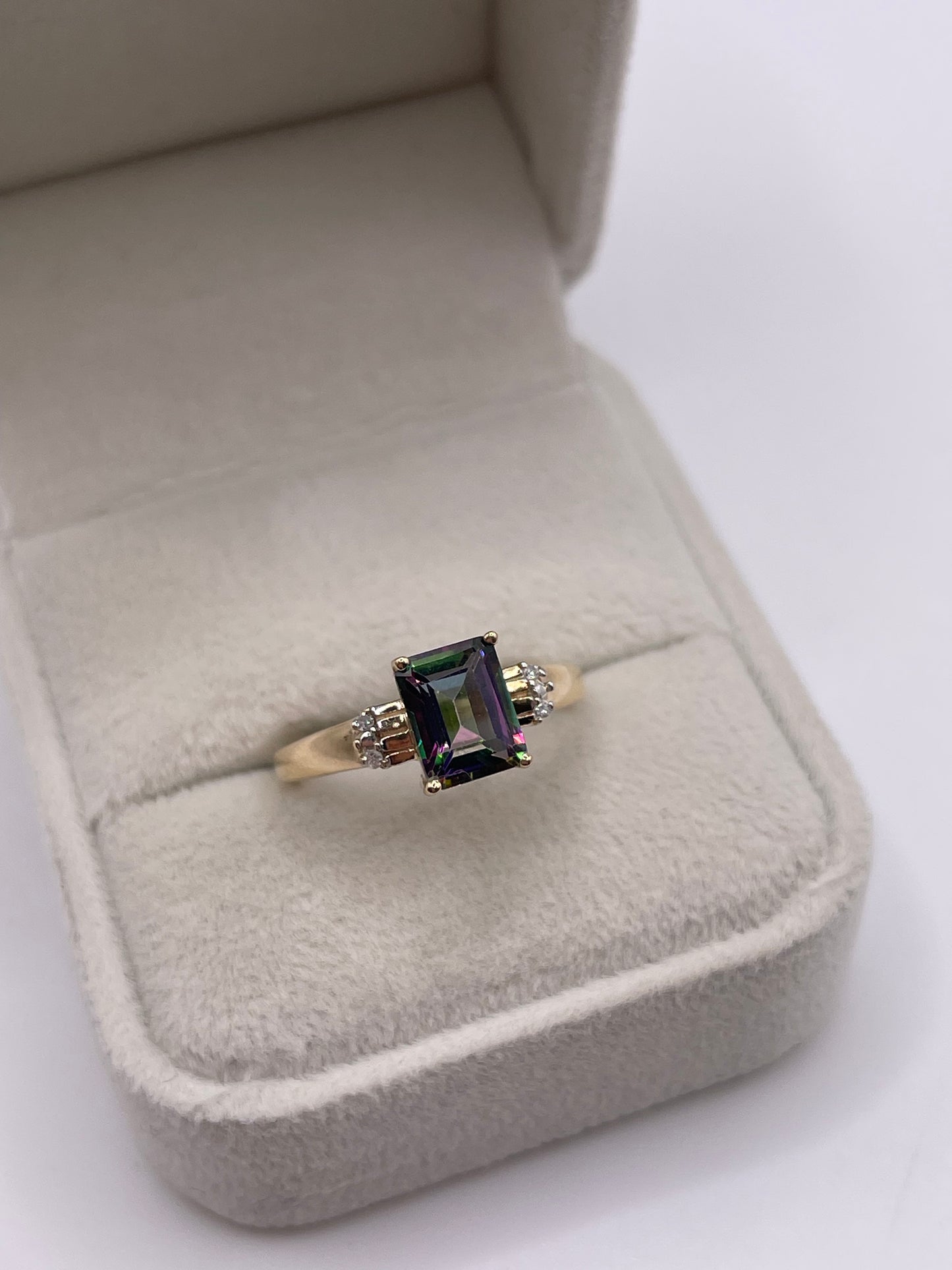 9ct gold mystic topaz and diamond ring