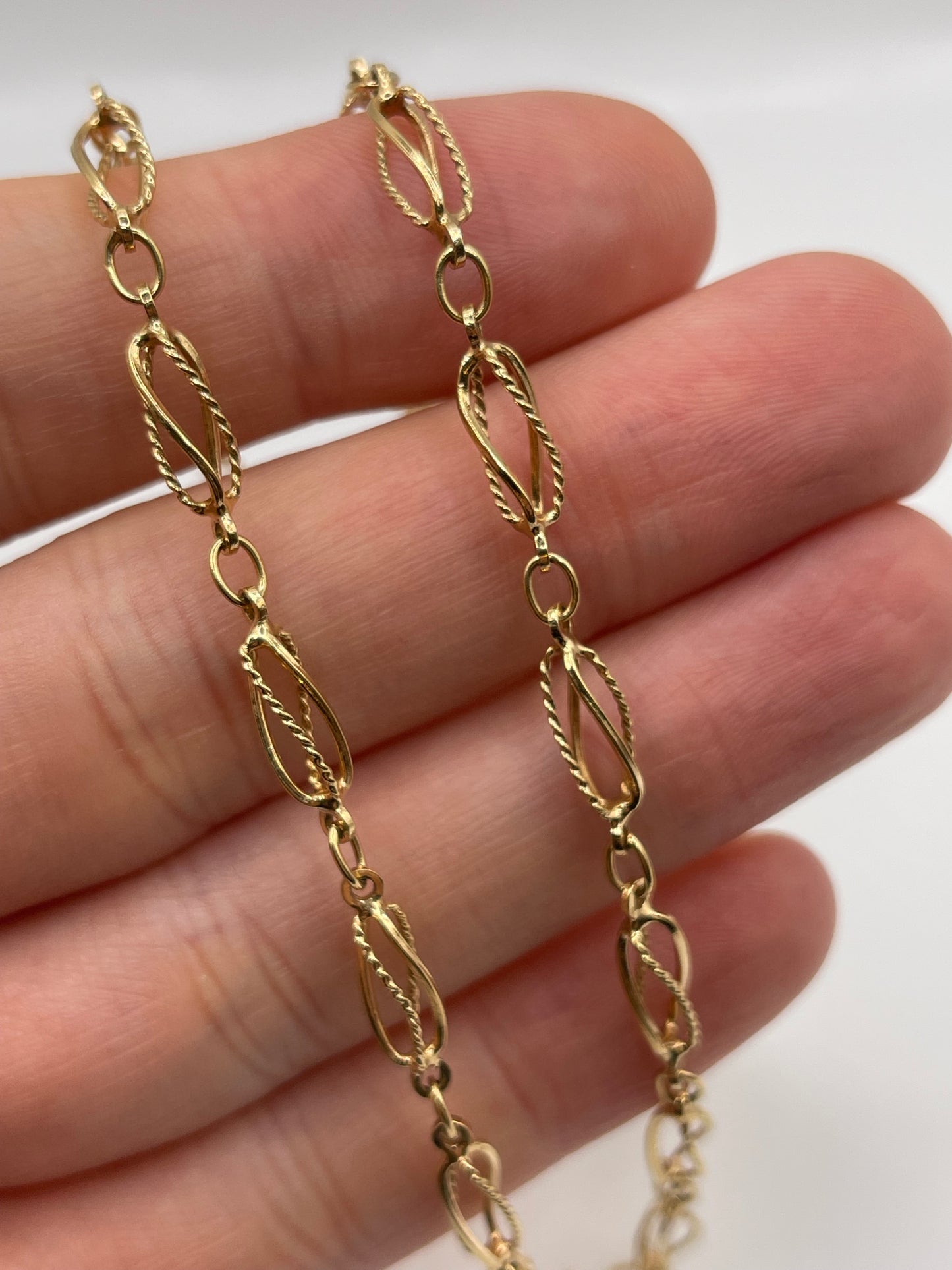 9ct gold chain 2