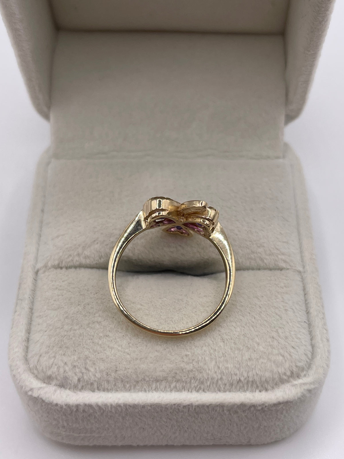 9ct gold amethyst clover ring