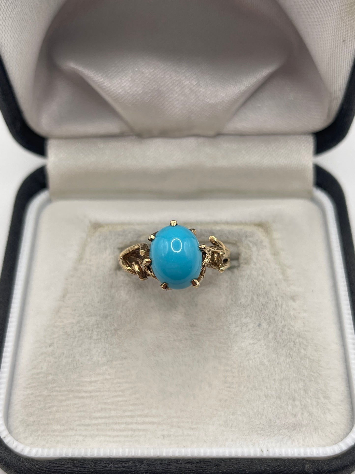 9ct gold turquoise ring