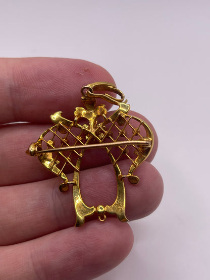 Antique 15ct gold pearl pendant / brooch