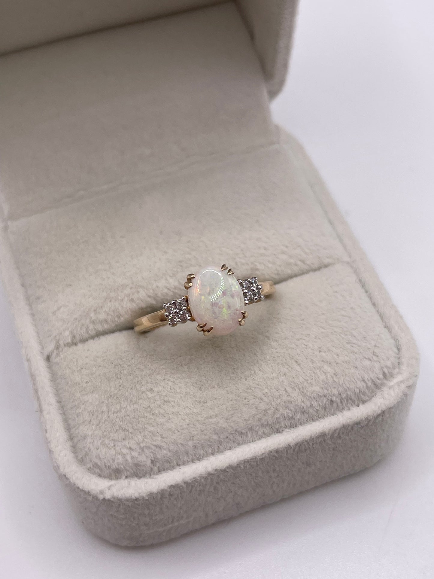 9ct gold opal and zircon ring