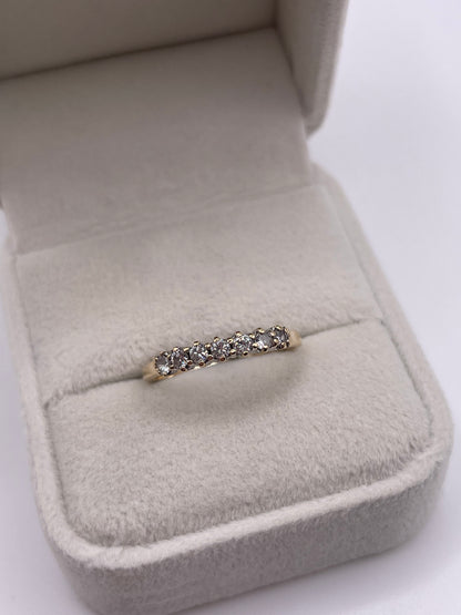 9ct gold diamond ring