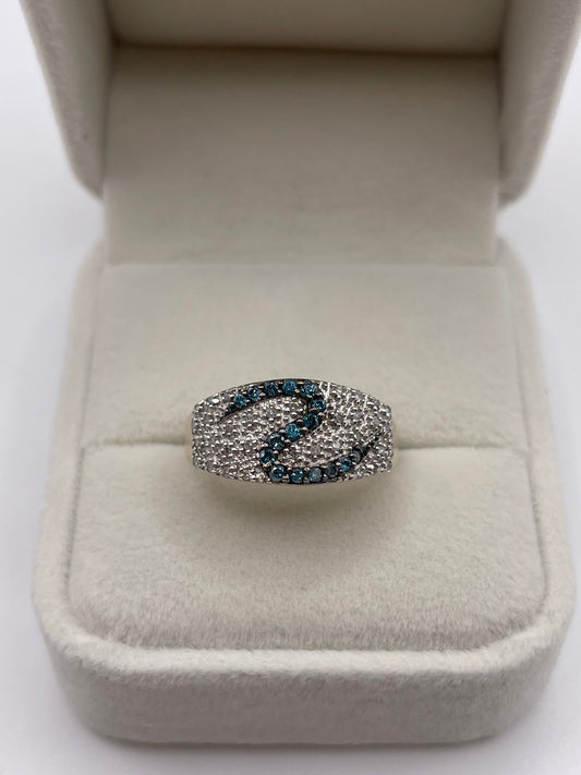 9ct gold diamond cluster ring