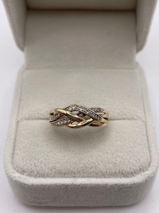 9ct gold diamond cluster ring