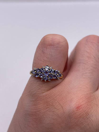 9ct gold tanzanite and diamond ring