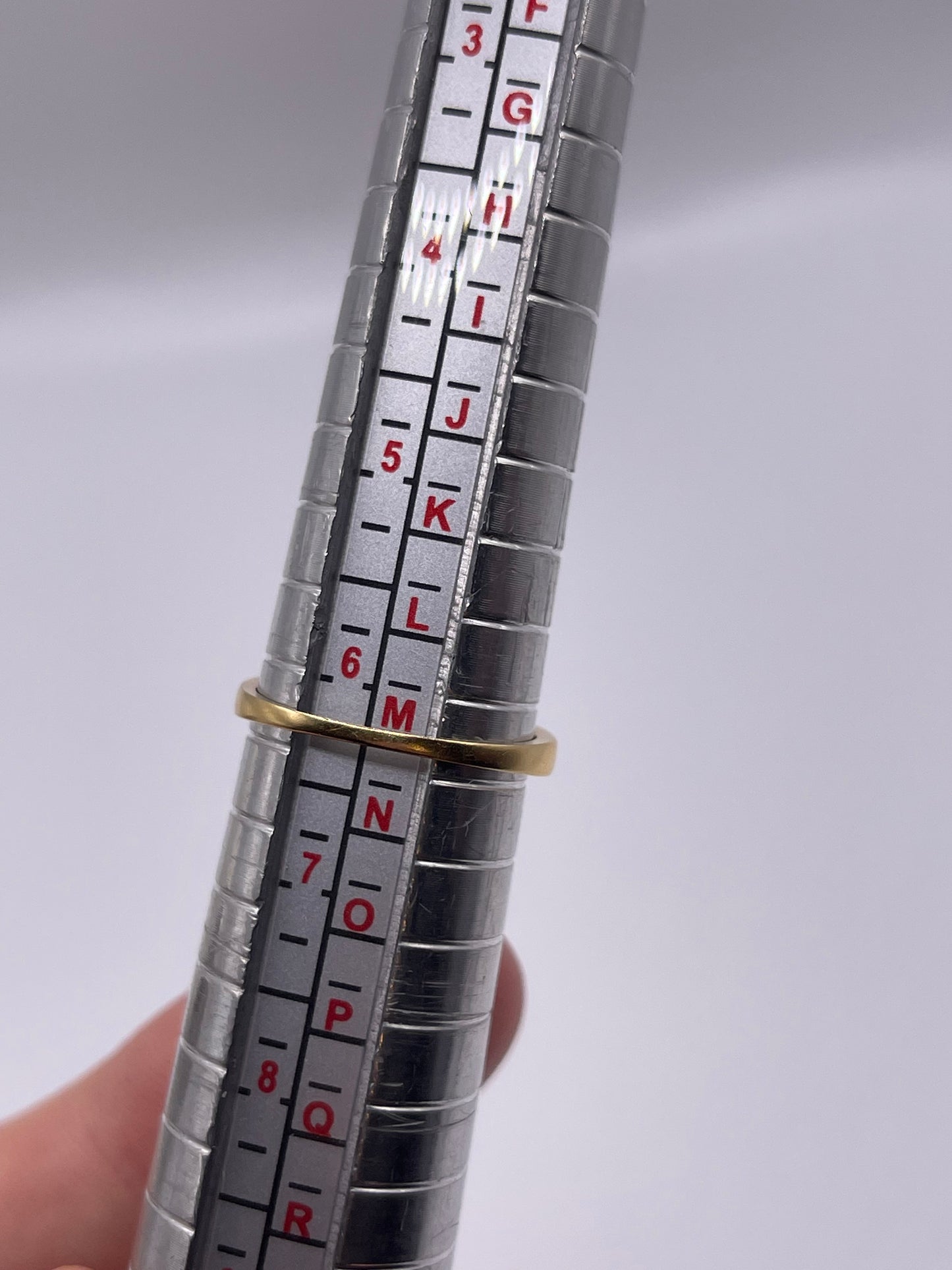 18ct gold diamond ring