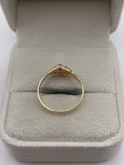 9ct gold sapphire heart ring