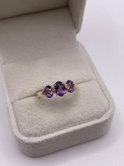 9ct gold amethyst and diamond ring