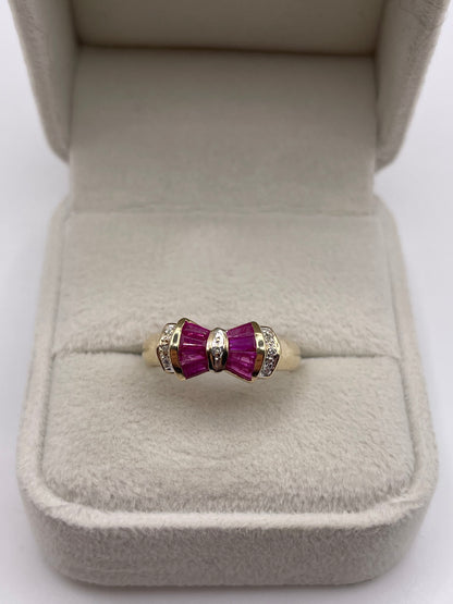 9ct gold ruby and diamond ring