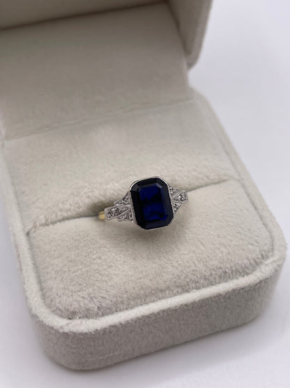 18ct gold platinum synthetic sapphire and diamond ring