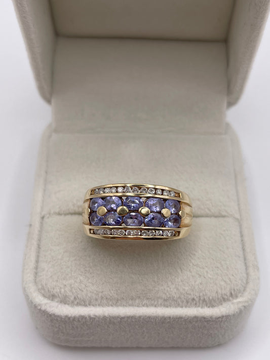 9ct gokd tanzanite and diamond ring