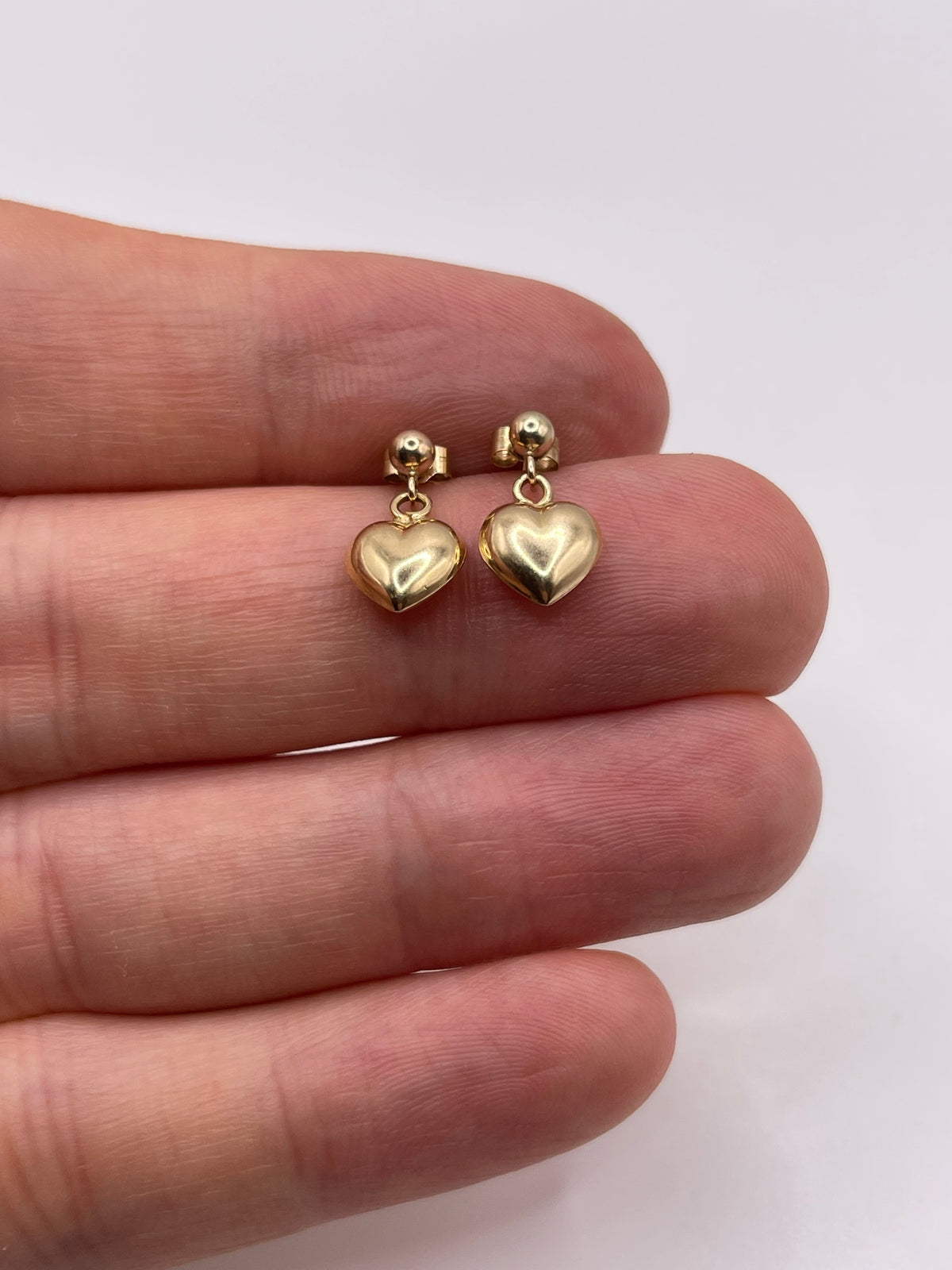 9ct gold heart earrings