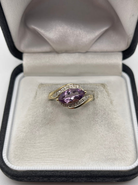 9ct gold amethyst and diamond ring