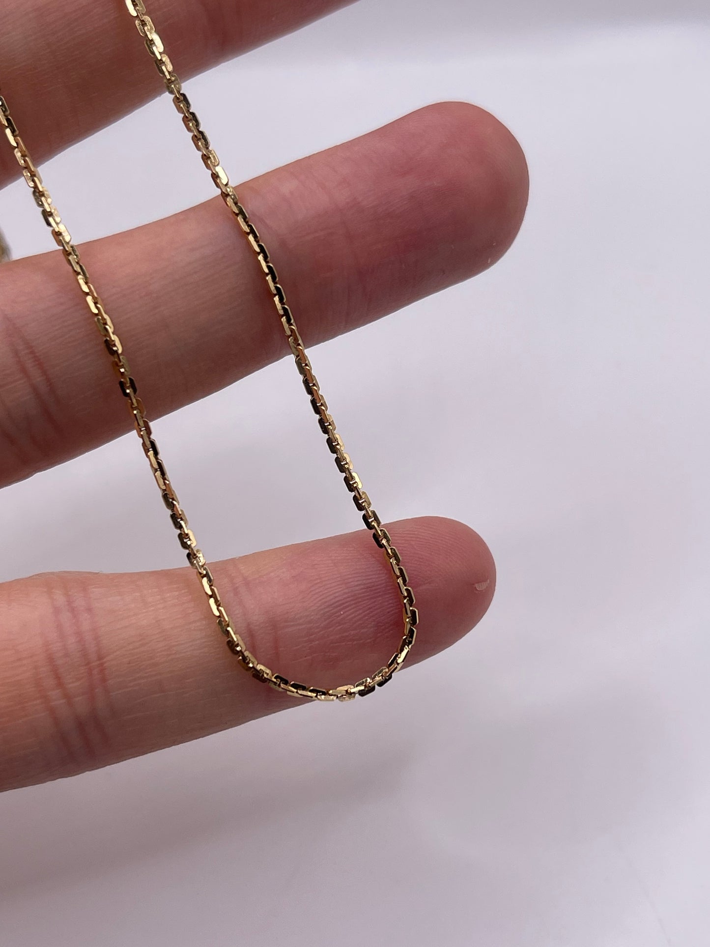 9ct gold chain 337