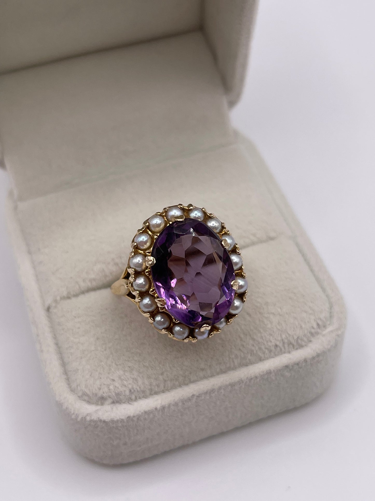 9ct gold amethyst and pearl ring