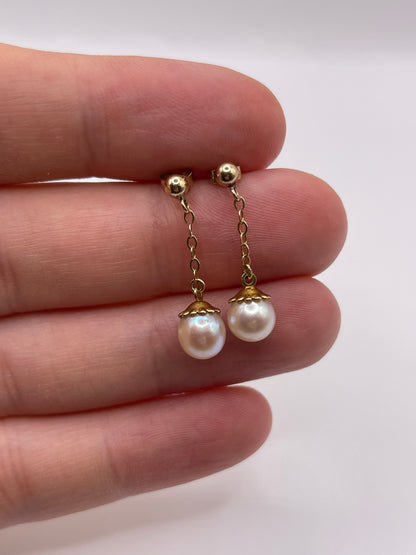 9ct gold pearl earrings