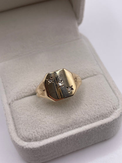 9ct gold diamond signet ring