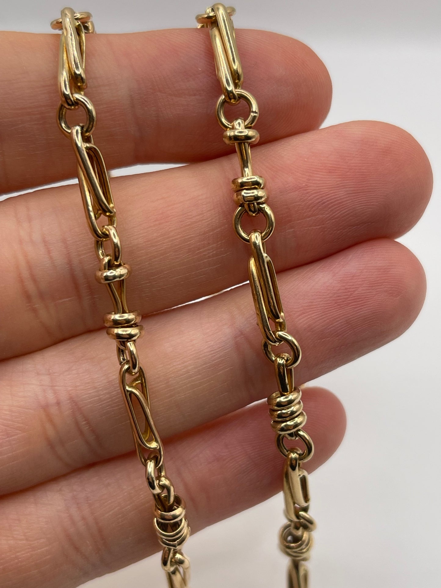 9ct gold chain 282