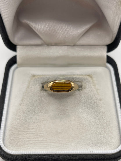 9ct gold tigers eye ring