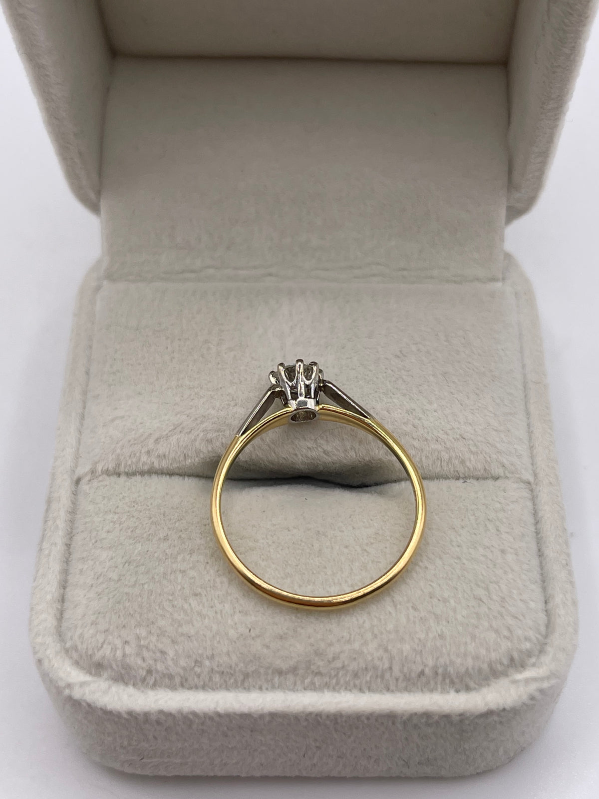 18ct gold platinum old cut diamond ring