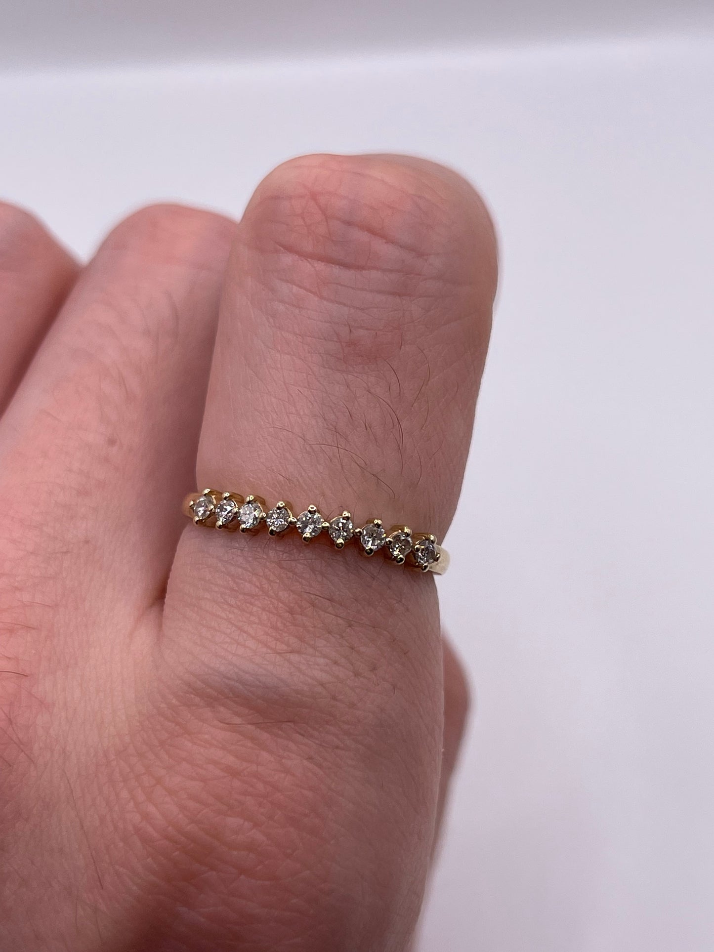 9ct gold diamond ring