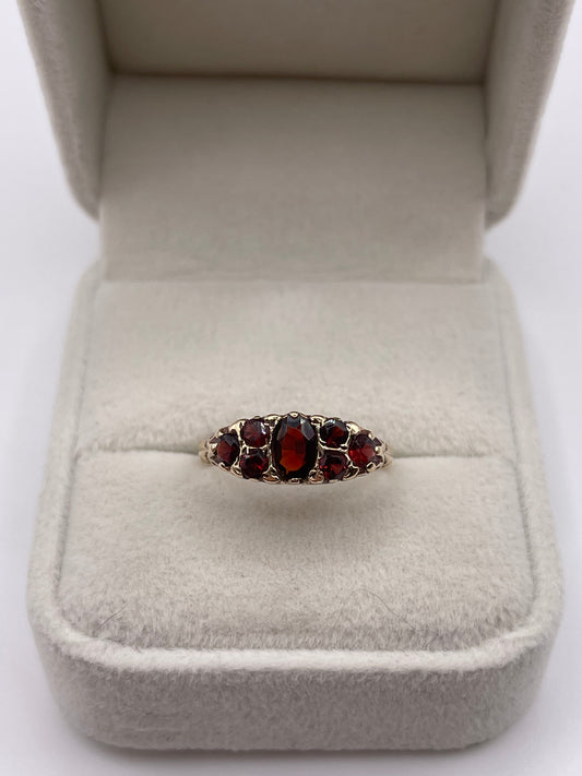 9ct gold garnet cluster ring