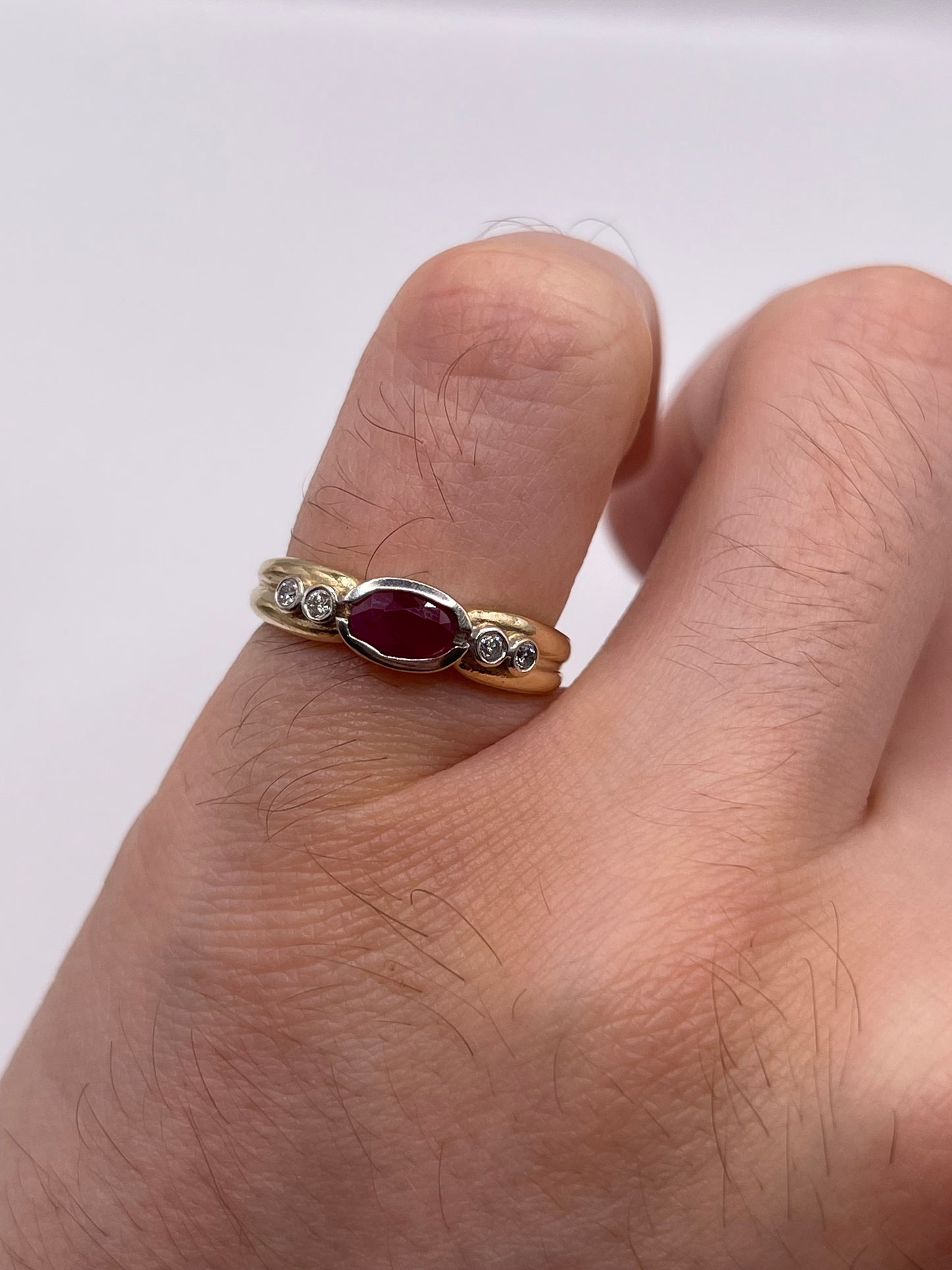 9ct gold ruby and diamond ring