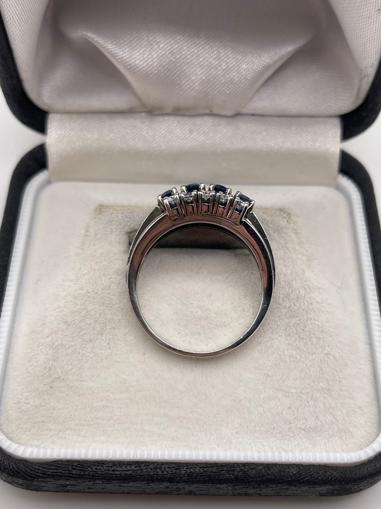 14ct white gold sapphire and diamond ring