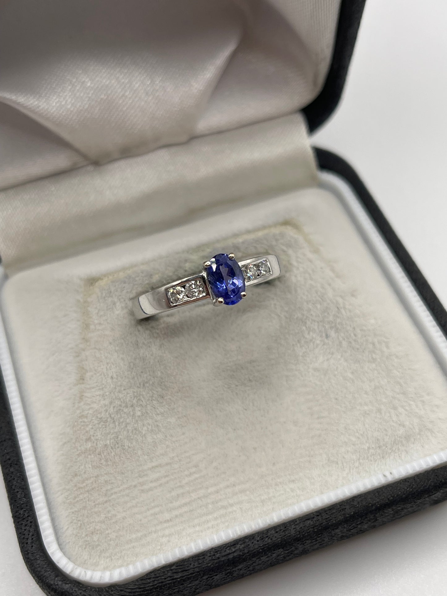 9ct white gold tanzanite and diamond ring