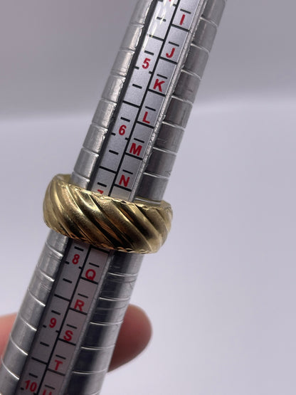 9ct gold patterned band